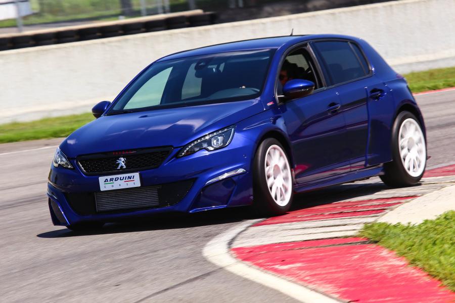  Peugeot 308 by Arduini Corse 2018 года  (фото 4 из 15)